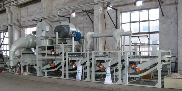 Оборудование для очистки,шелушения и сепарации семян подсолнечника ТFKH-1500