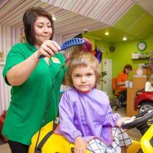 Услуги парикмахерской для детей