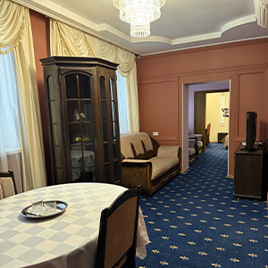 Двухместный номер трехкомнатный «Сюит»