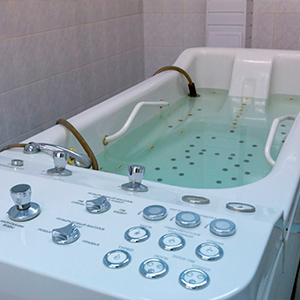 Подводный массаж