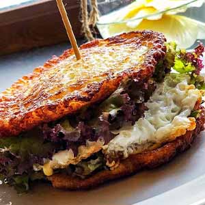 Дранбургер с говяжьей котлетой