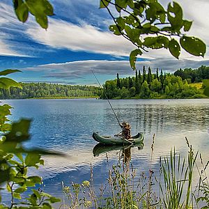 Платное озеро для рыбалки
