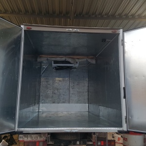Изготовление дверных проемов в изотермических фургонах