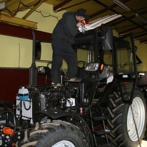Сервисное обслуживание и ремонт тракторов
