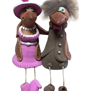 Скульптура “Влюбленные вороны ”