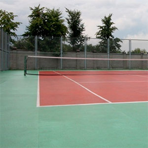 Открытый теннисный корт