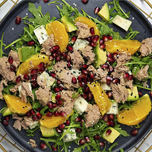 Салат с тунцом и овощами