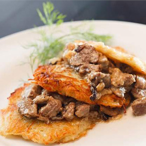 Драники с говяжьей щекой