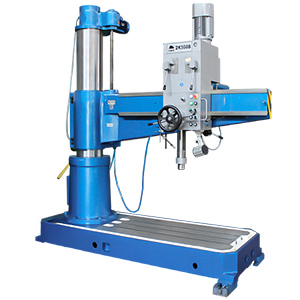 Радиально-сверлильный станок 2К550В