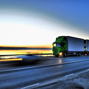 Услуги грузового автотранспорта