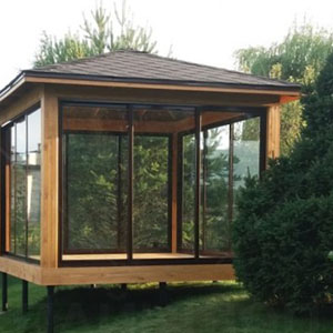 Стеклянная беседка