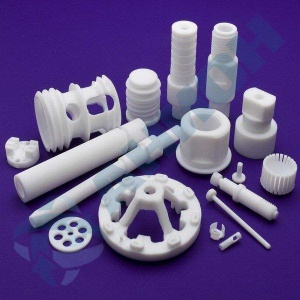 Производство пластмассовых изделий для техники