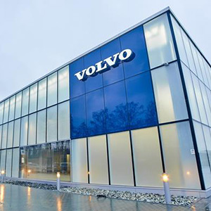 Автосалон Volvo