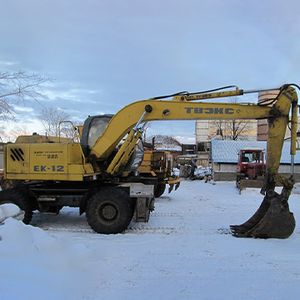 Экскаватор ЕК-12
