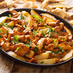 Сытная жаренка с лисичками 