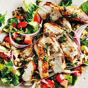 Салат с печёной курицей
