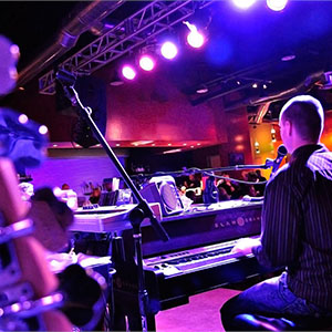 Ресторан с живой музыкой