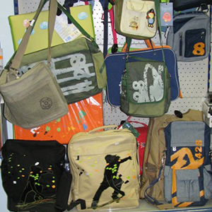 Школьные рюкзаки и портфели