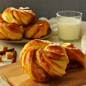 Булочки, сдоба