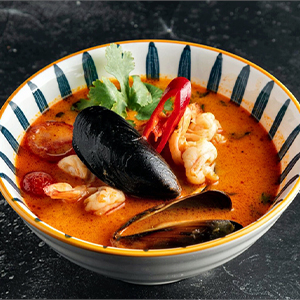 Том Ям с морепродуктами