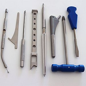 Хирургический инструмент