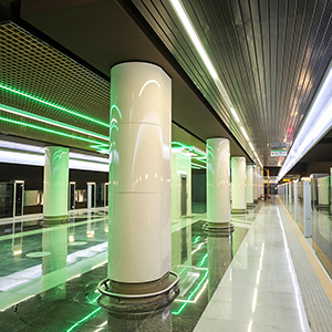 Станция метро Зеленолужская