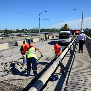 Строительство и ремонт мостов