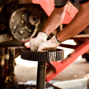 Ремонт сельскохозяйственной техники, узлов и агрегатов