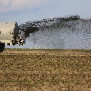Вывозка и внесение органических удобрений