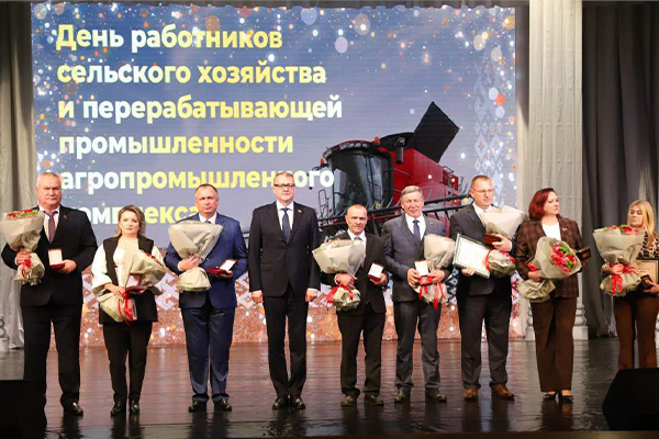 В Гродно наградили более 200 тружеников села. Среди лучших — представители Сморгонщины!