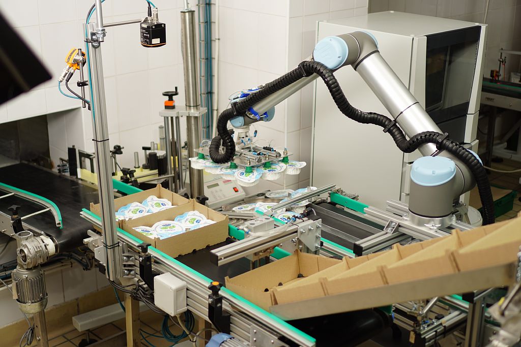 Коллаборативный робот упаковщик SIA. Собственное производство.